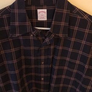 Brooks brothers size large